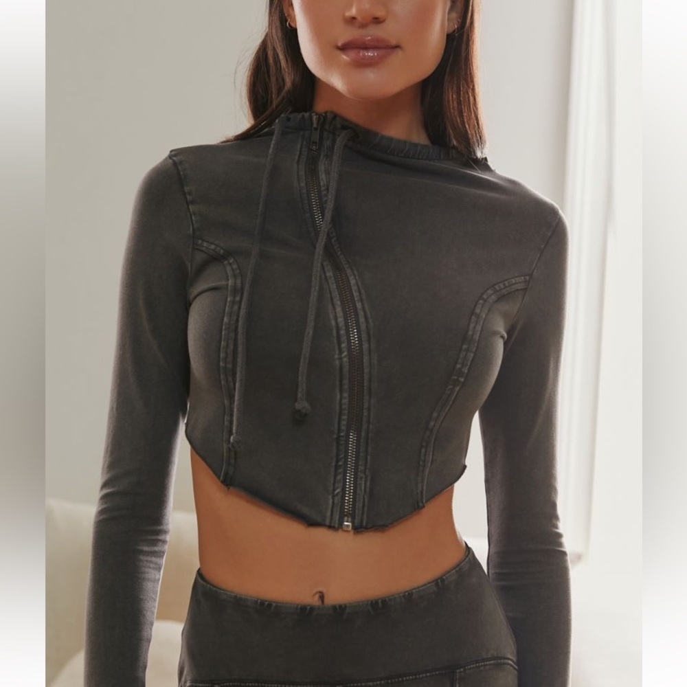 Urban Outfitters Asymmetrical cropped hoodie
